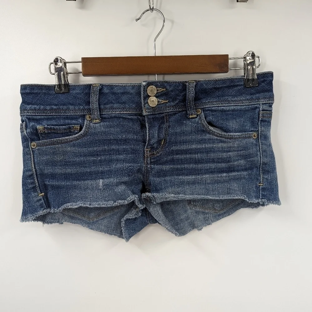 AMERICAN EAGLE Distressed Cutoff Denim Jean Shorts